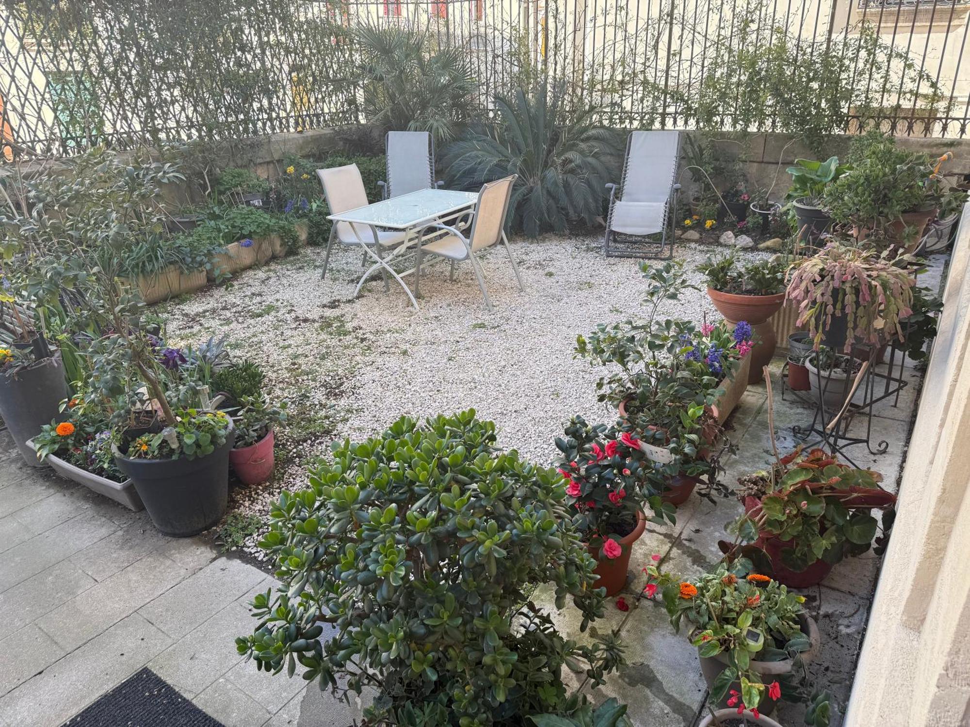 Studio 30 M2 Avec Jardin Dans Maison De Maitre Beziers Ngoại thất bức ảnh